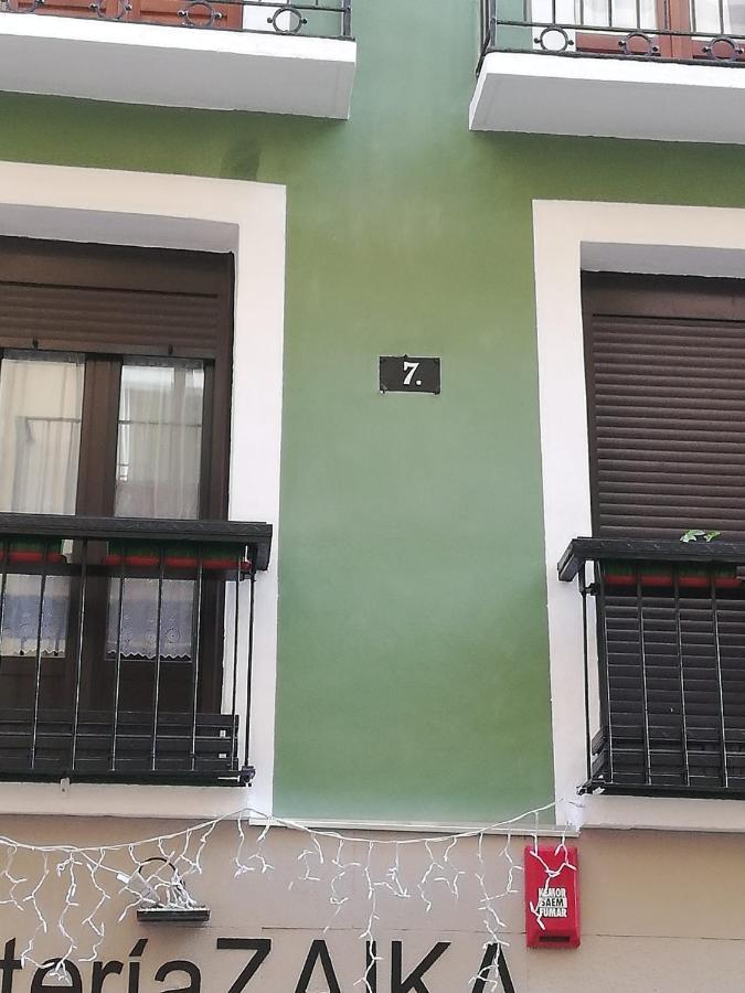 Ferienwohnung Balcon Curva De Estafeta - Centro Pamplona Exterior foto