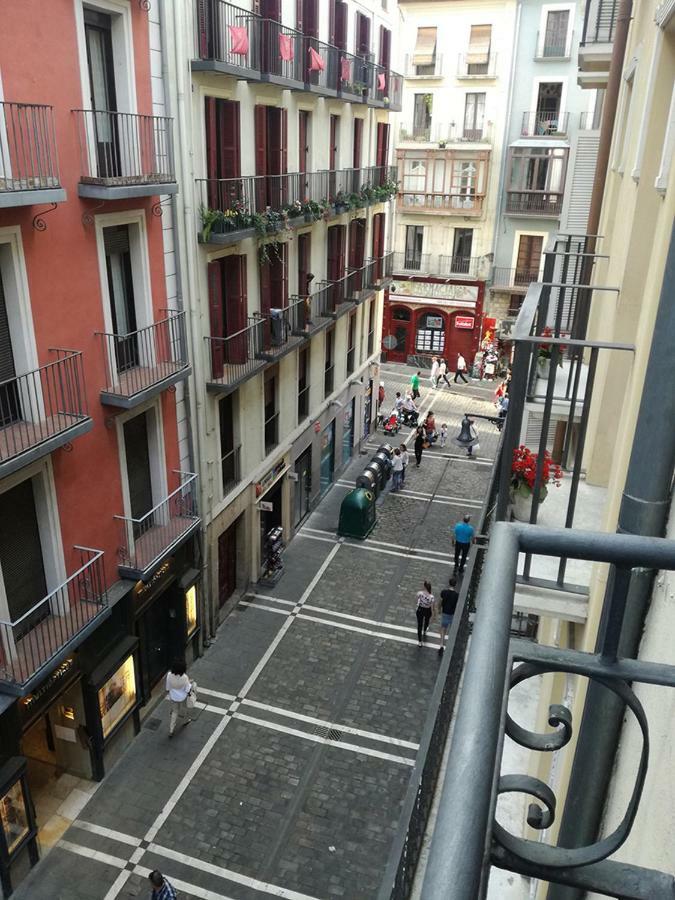 Ferienwohnung Balcon Curva De Estafeta - Centro Pamplona Exterior foto