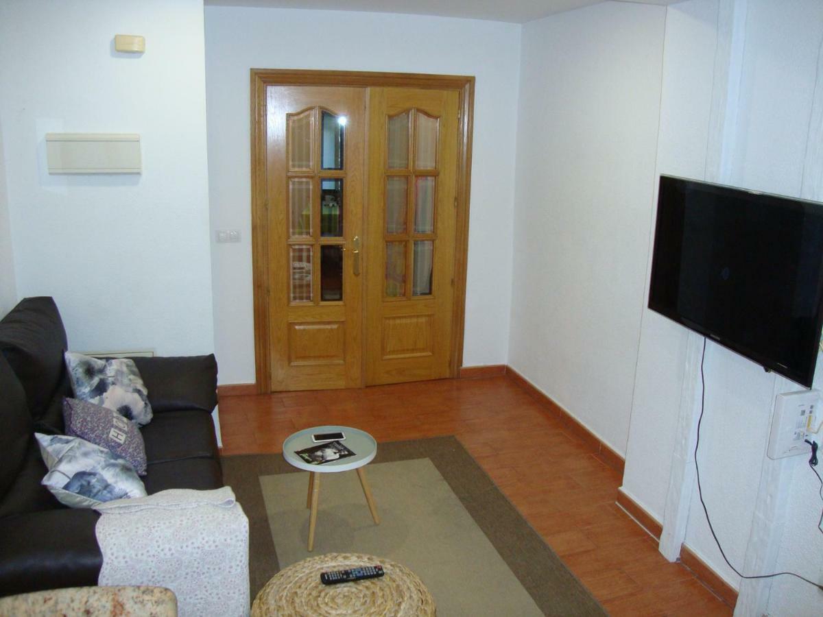Ferienwohnung Balcon Curva De Estafeta - Centro Pamplona Exterior foto